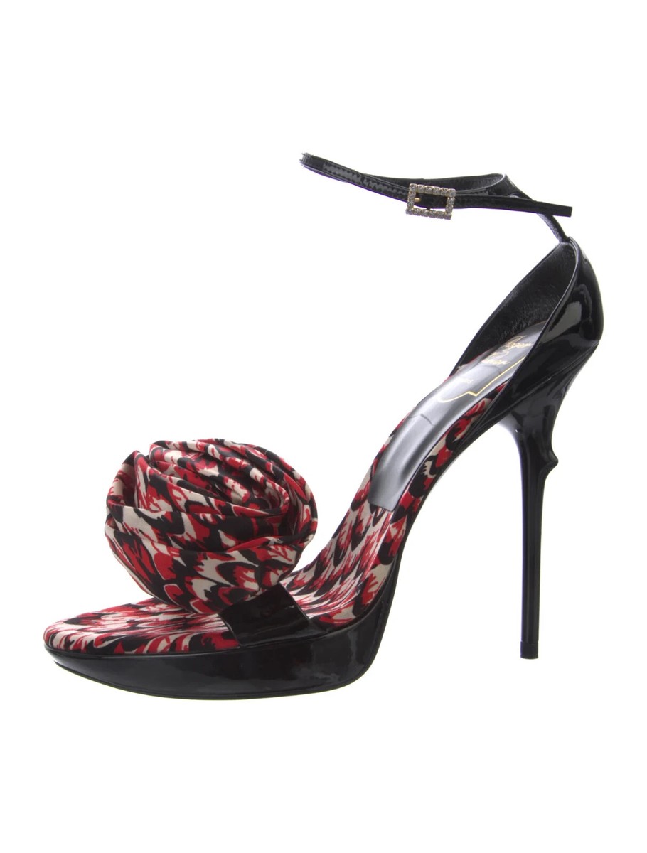 サンダル・ミュール ROGER VIVIER HIGH BLACK PATENT LEATHER SANDAL Belle Vivier Sandals in patent leather Black Woman
