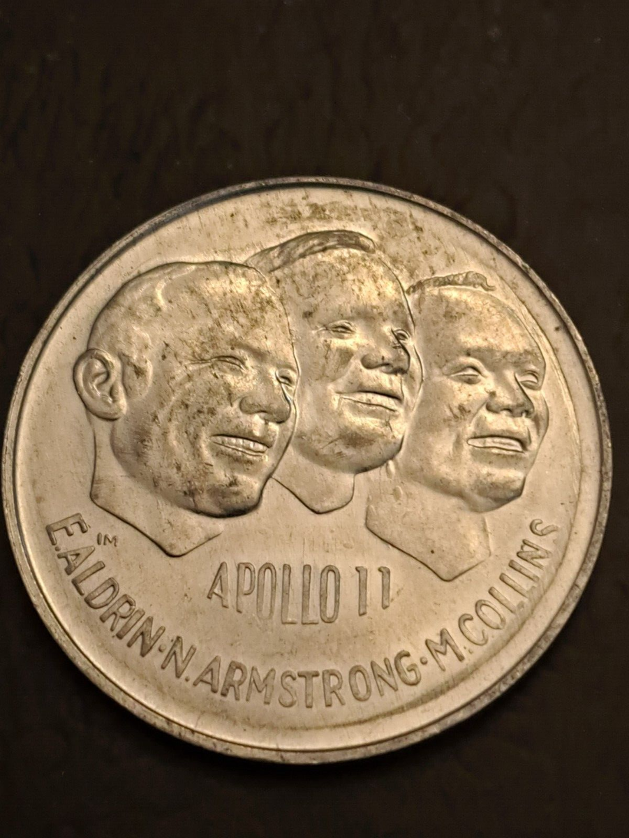 Apollo 11 - First Moon Landing - Aluminum Token PB779 *COMBINED