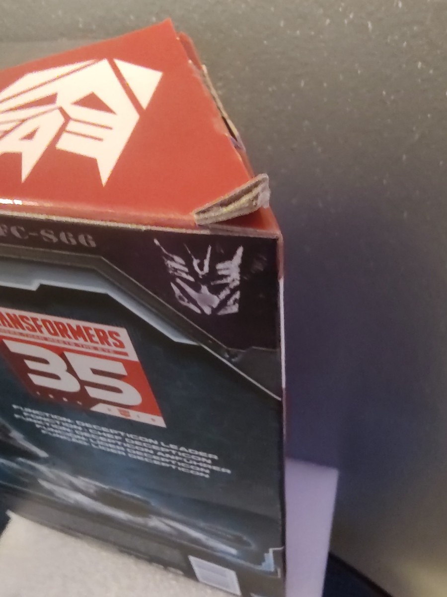 ランス35th Anniversary Box Transformers Siege War for Cybertron Megatron Action FIgure