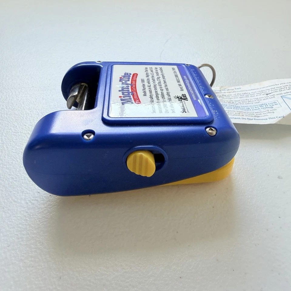 Mighty-Tite Car Safety Seat Belt Tightener Model 10001 w/Instructions - Image 4 of 4