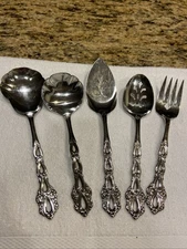 Onieda Community Stainless Flatware Serving Pieces Of 5.
