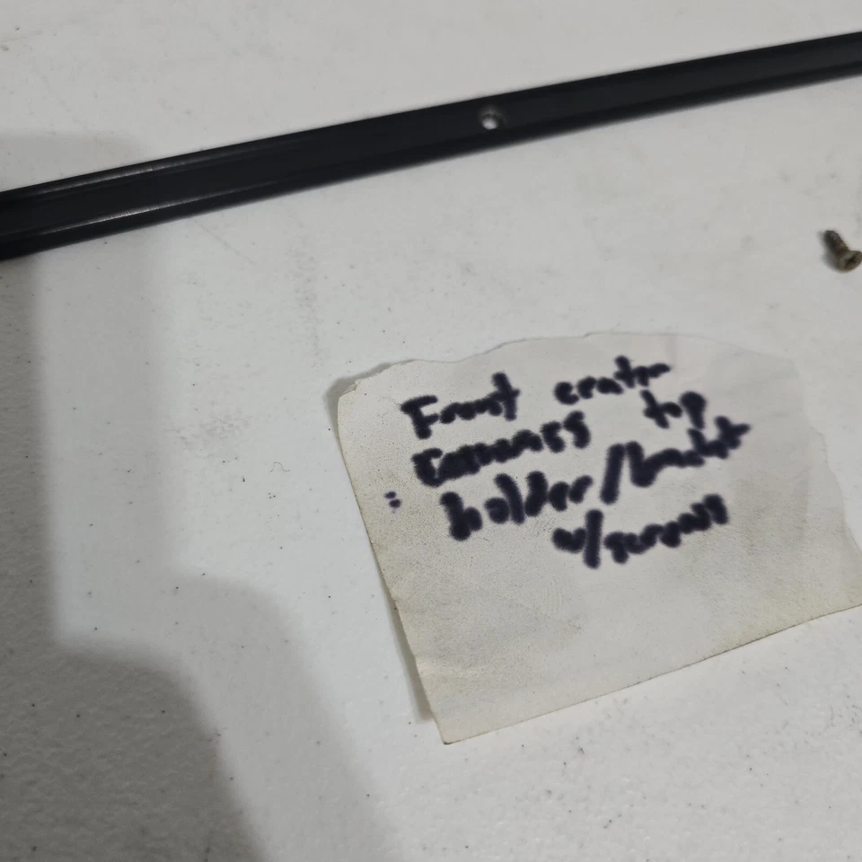 SOPORTE DELANTERO LONA TECHO BLANDO CONVERTIBLE VW VOLKSWAGEN RABBIT CABRIOLET 80-94 Foto 2 de 4