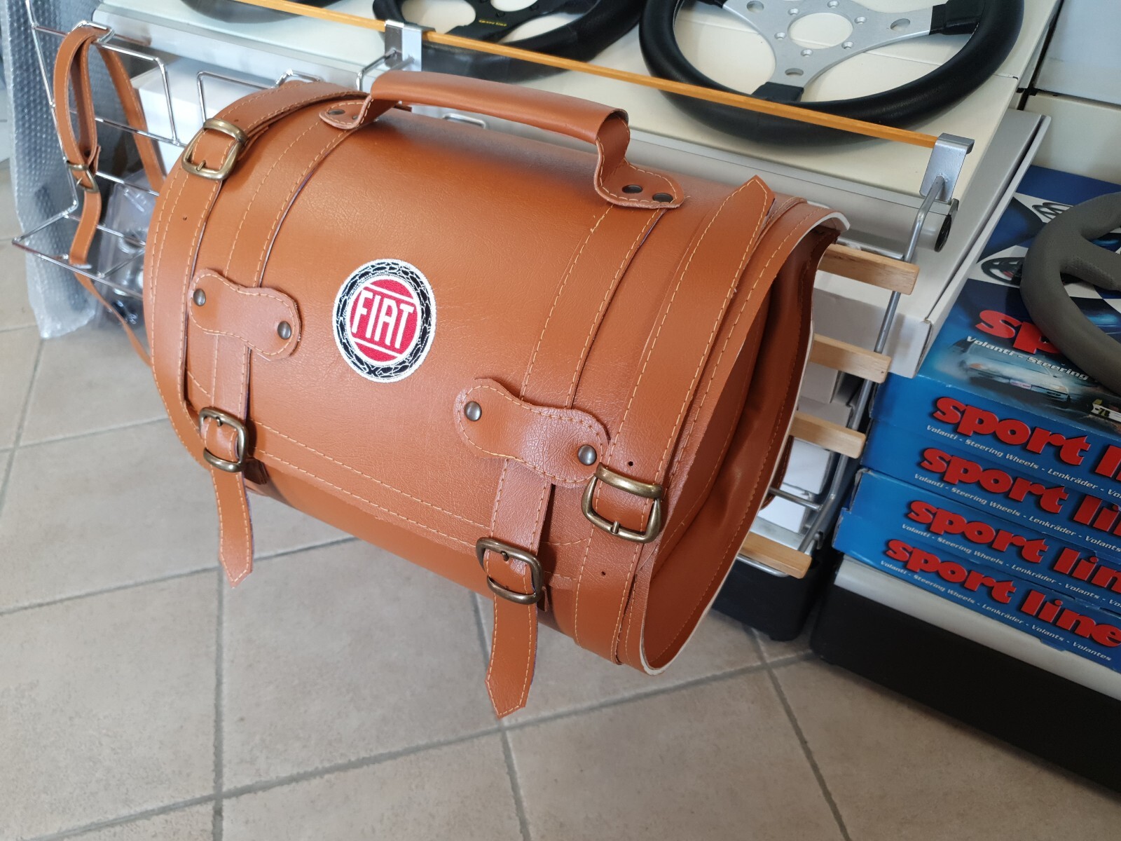 KIT PORTAPACCHI  FIAT  500EPOCA CON STECCHE  LEGNO  CHIARO CON BAULETTO  E  CINT - Miniatura 8