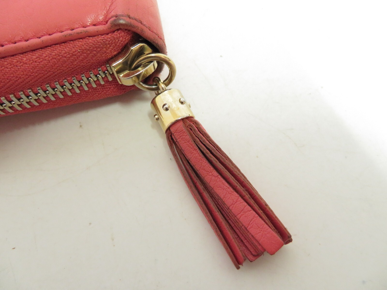 Authentic GUCCI GG Soho Interlocking Zip Around Z… - image 15