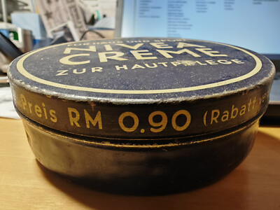 Nivea cream tin 100 year old tin original from 1925 + 100 years Nivea book