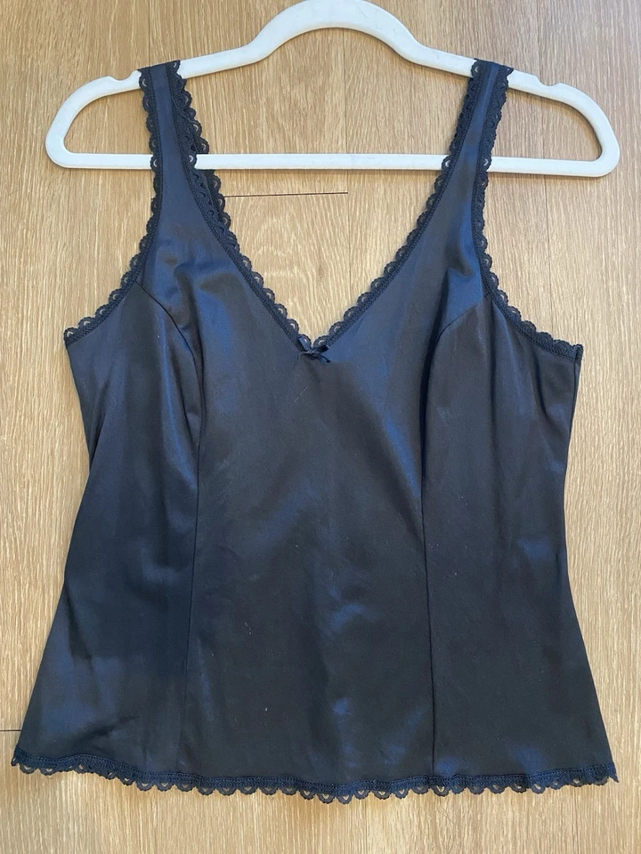 Camiseta sin mangas vintage Fruit of the Loom negra camisola mujer talla 34 Foto 2 de 4