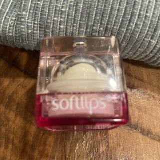 Softlips Cube 5 in 1 Lip Care Pomegranate Blueberry DISCONTINUED EXP New