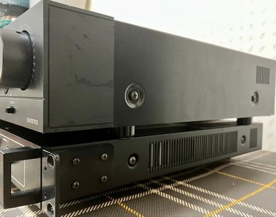 Onkyo Integra P-306R Preamplifier & Sony MU-A051 Audio Unit Set