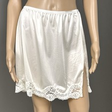 Vintage Adonna Half Slip Plus Size 1X White Short Mini Lace Slit Nylon USA 2