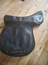 GERA  Synthetic Moisture wicking Contoured Thick  English Saddle Pad