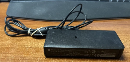 Macintosh Powerbook AC Adapter Model M4402 100-240V Used