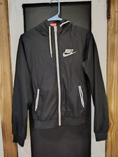 Nike black zip up jacket with hood size small youth preteen 