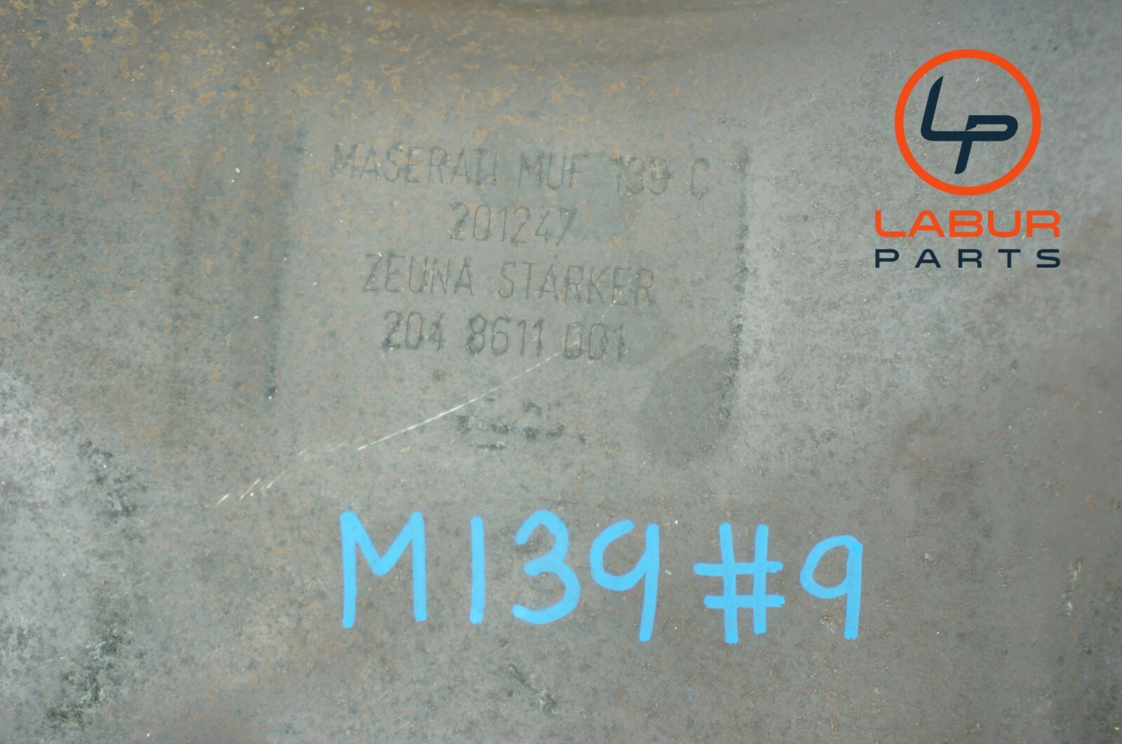 M139 05-07 Maserati Quattroporte Exhaust Mid Pipe Center Resonator Silencer 1736