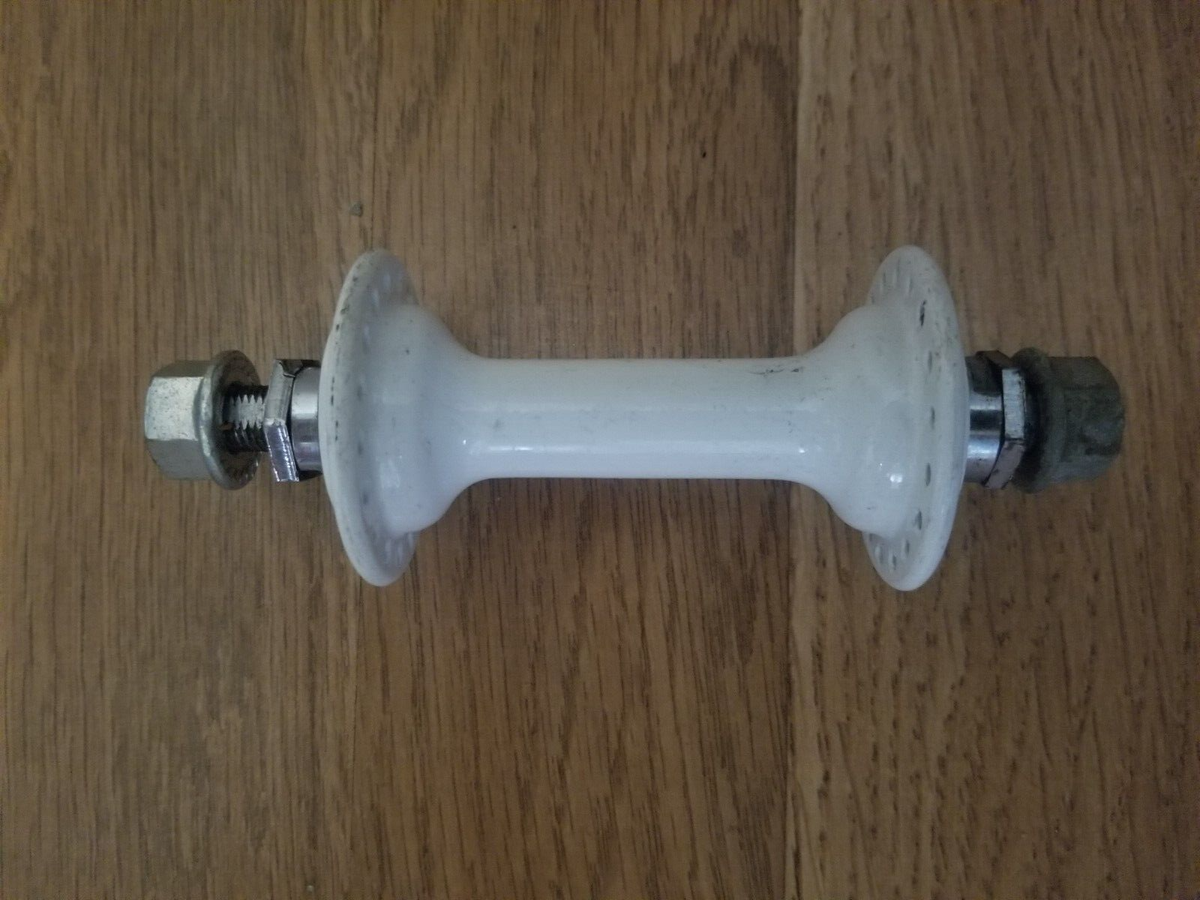 OLD SCHOOL BMX 1983 SUZUE SEALED BEARING FRONT 36 HOLE LOW FLANGE