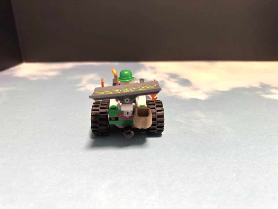 LEGO Batman The Riddler Chase (76012) Acertijo Minifigura y vehículo INCOMPLETO Foto 4 de 4