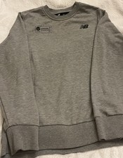 Grey New Balance London Marathon sweatshirt #londonmarathon #athleticwear