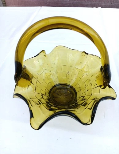 Vintage MCM Avocado Basket Weave Embossed Glass Ruffled Basket 7.5"