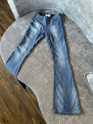Allure Jeans Women s Size 28 Bootcut Blue Denim Fleur De Lis Pocket Stretch Jean