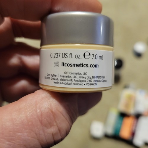 3 X It Cosmetics Confidence In A Cream 0.237 oz each Anti-Aging - Picture 2 of 5
