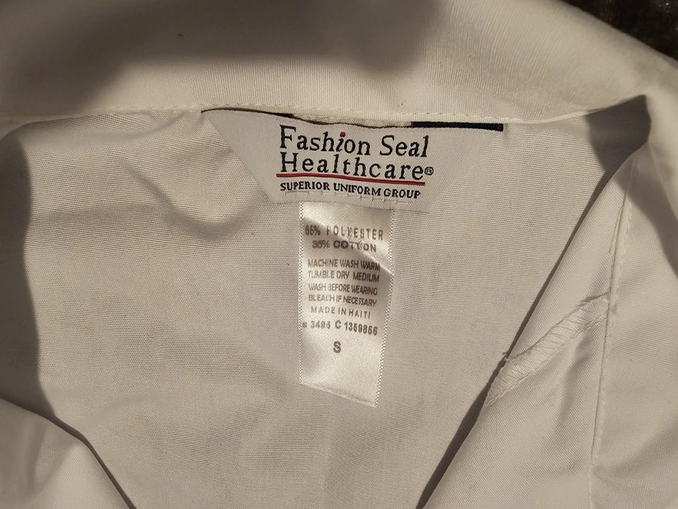 Abrigo chaqueta de enfermera de médico de laboratorio uniforme de hospital talla S. Foto 2 de 4