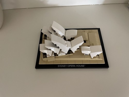 LEGO ARCHITECTURE: Sydney Opera House (21012)no Box No Instructions Complete - 第 6/6 張圖片