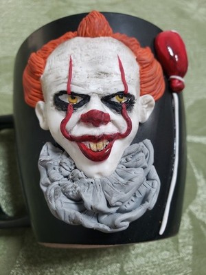 Pennywise  IT  Handmade  Custom Sculpted, Molded & Painted Horror Collectible