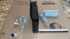 Nintendo Wii RVL-001 Console Bundle - Exactly As Pictured
