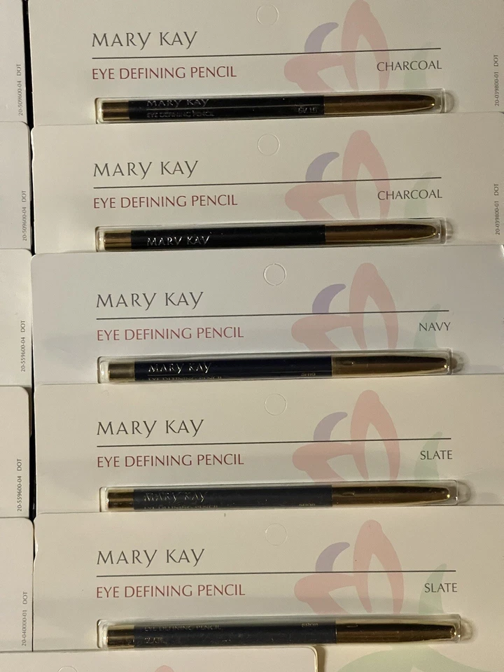 Mary Kay Signature Lot Of 11 Eye Defining Lip Liner Pencil .05oz Mixed Lot Rares - Image 3 of 4