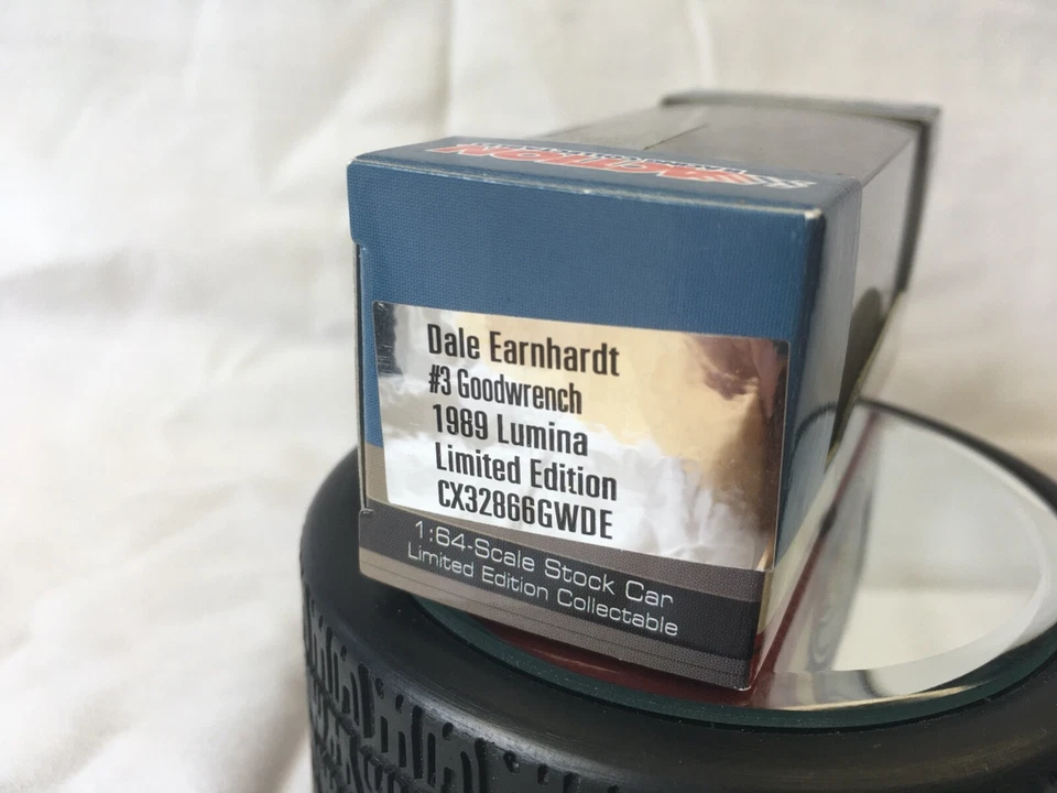Acción Dale Earnhardt # 3 Goodwrench 1989 Chevy Lumina 1/64 Foto 3 de 4