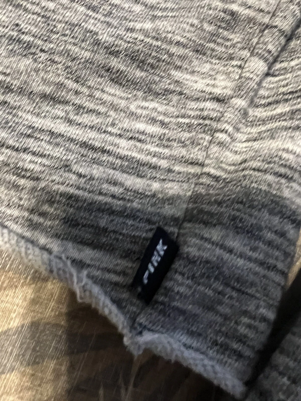 UNDERCOVER Felpa con cappuccio donna Vitoria Secret ROSA crop grigia coulisse buco della serratura posteriore taglia S