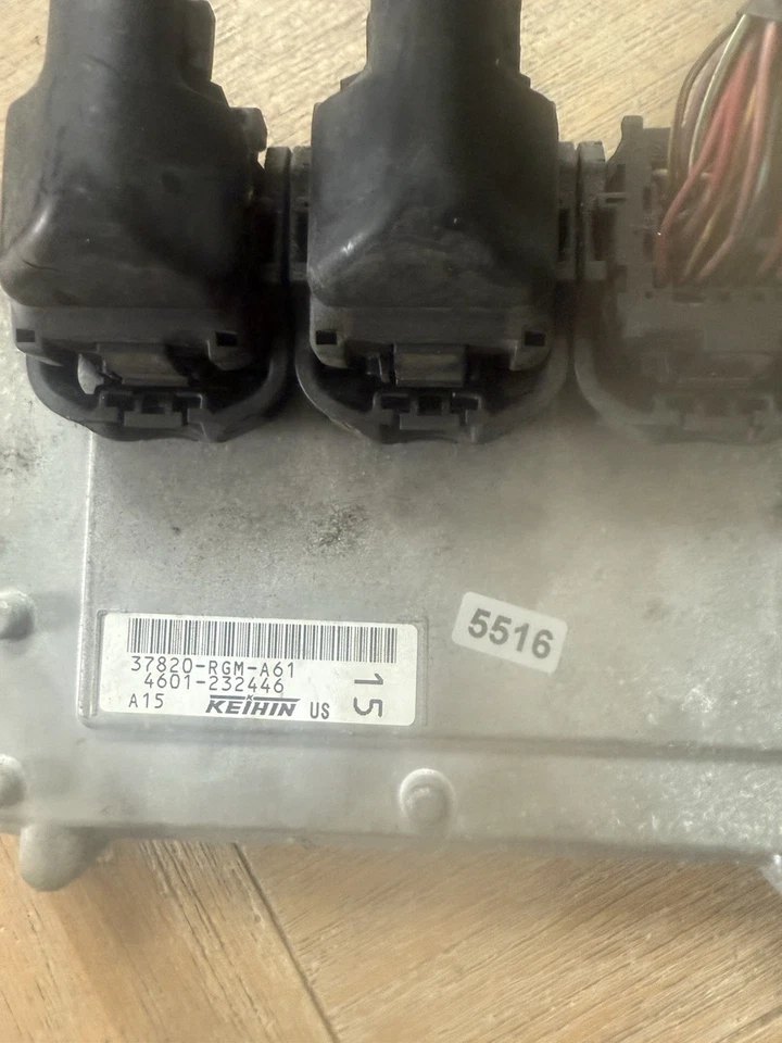 2005 HONDA ODYSSEY 37820-RGM-A61 COMPUTER BRAIN ENGINE CONTROL ECU ECM MODULE - Изображение 2 из 4
