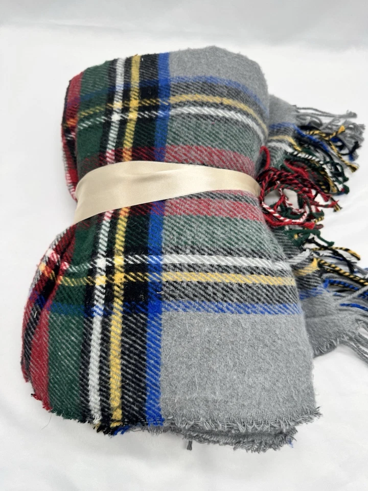 NIDO NOTTE ITALIA Red & Grey Tartan Plaid Throw Blanket Shawl Table Scarf MWT - Image 4 of 4