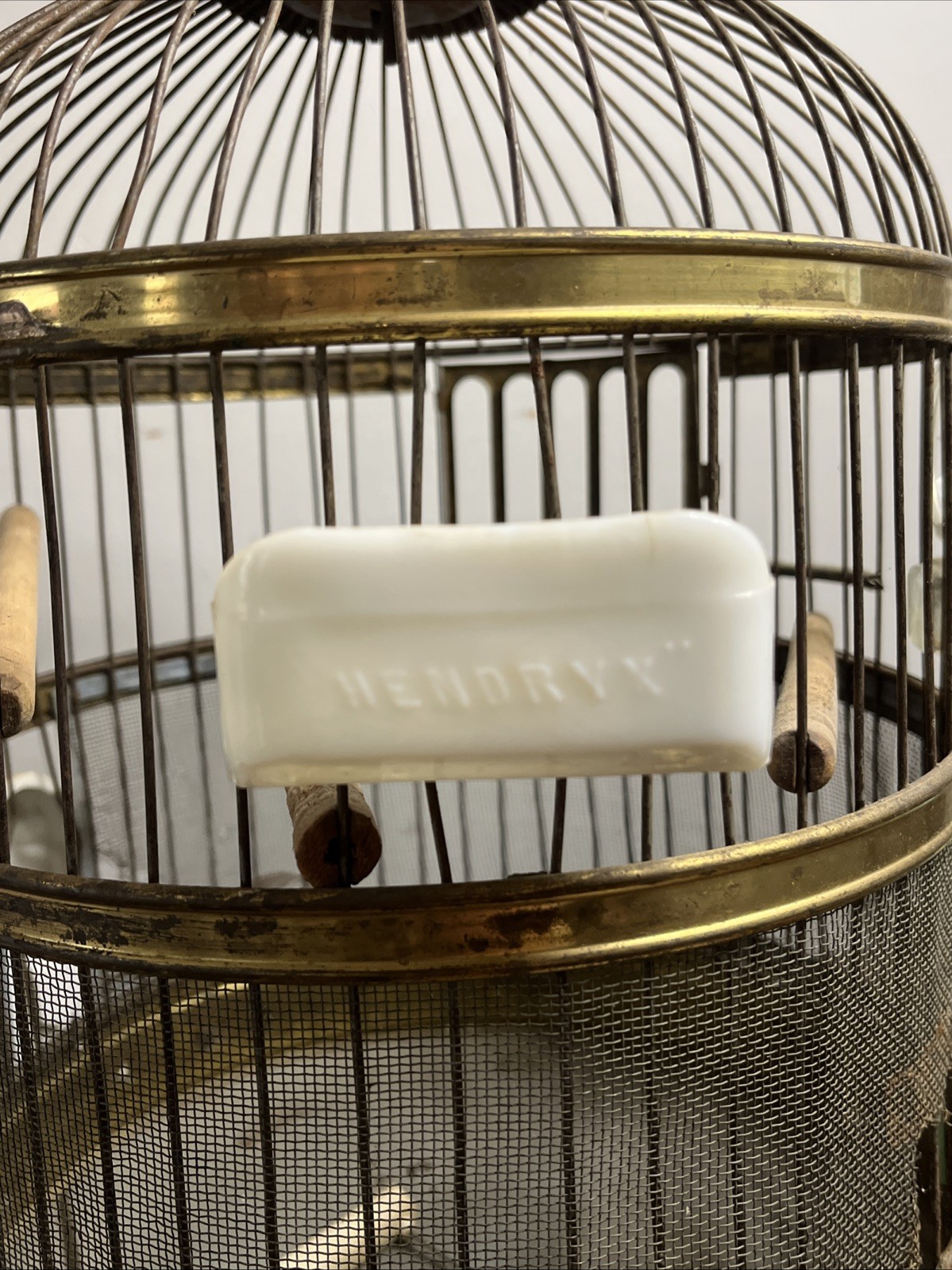 Vintage Hendryx Bird Cage Hanging Dome Style Jadeite And Milk Glass Feed/Water