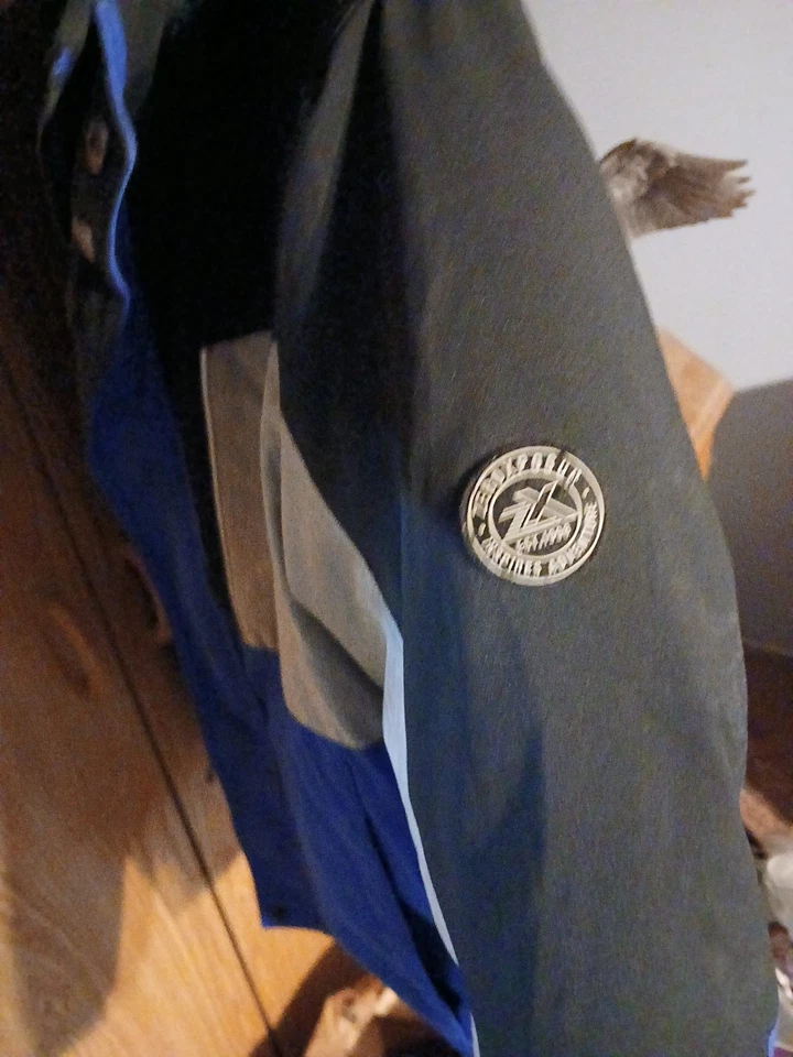 Boys Zero Exposure Blu/Gray Jacket With A 3-n-1 System XL - Image 3 of 4