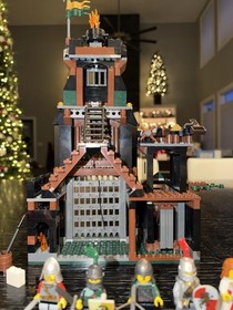 LEGO Castle Kingdoms 7947 Prison Tower Rescue 100% Complete W/Instructions 