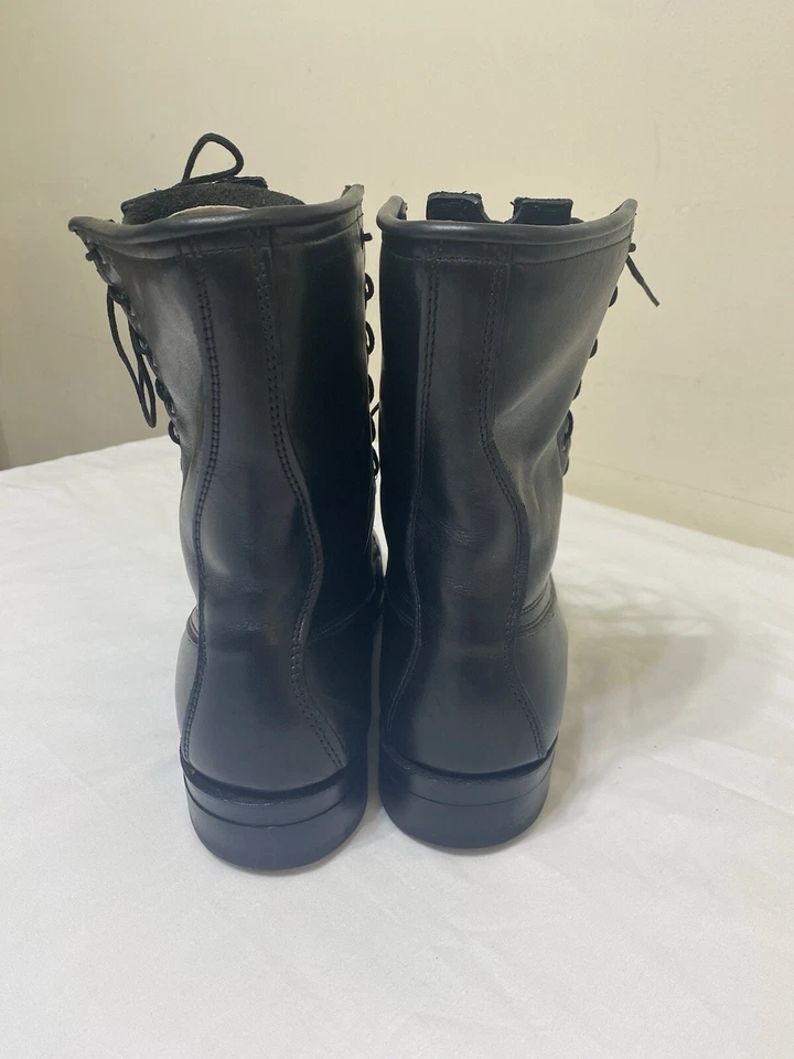 Botas de combate militares Wolverine 1991 vintage a prueba de aceite suelas Goodyear para hombre 8D Foto 3 de 4