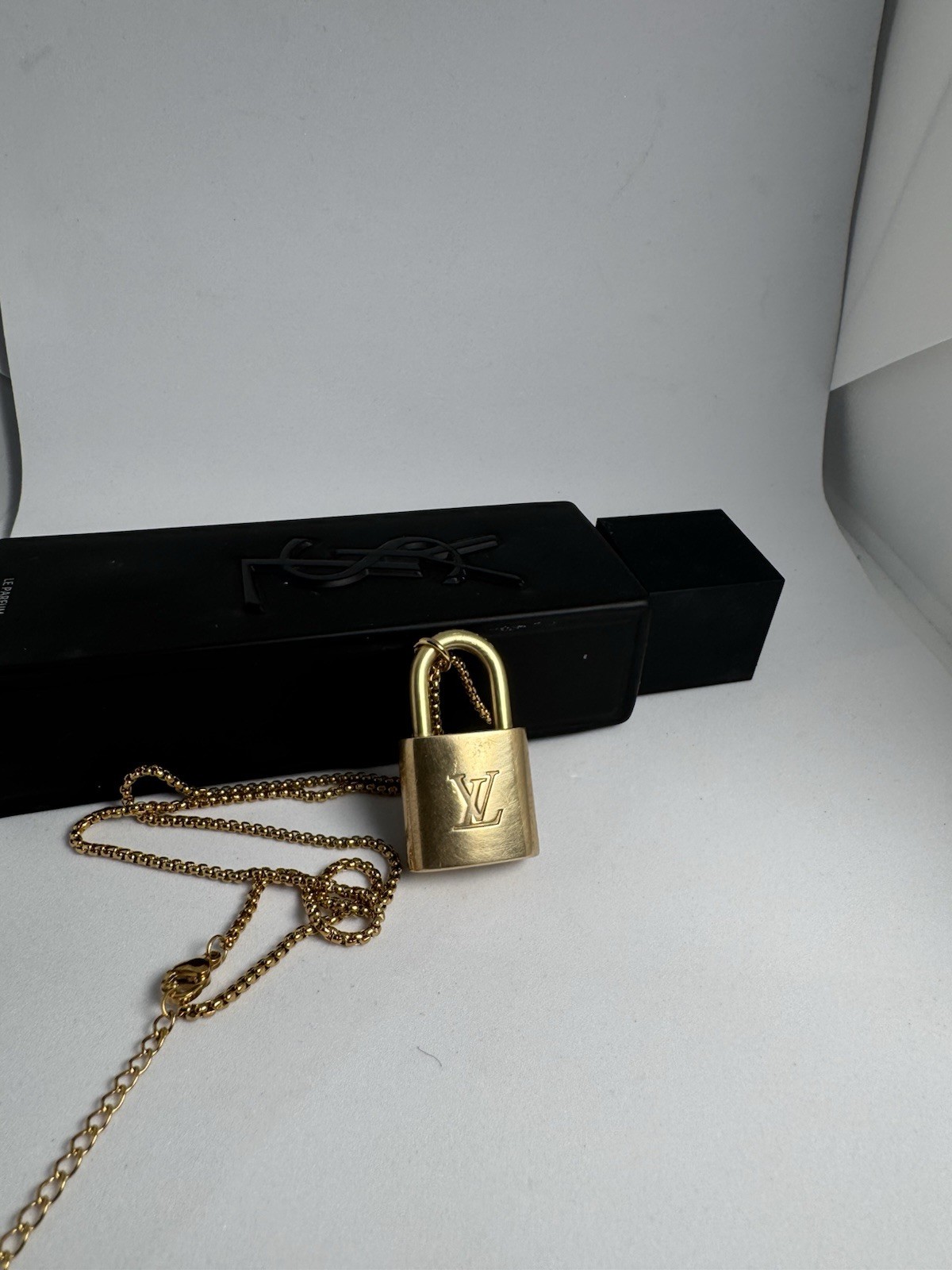 Authentic Louis Vuitton LV Padlock & No Brand Gold Tone Rope Chain Necklace