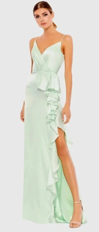 Mac Duggal Green Satin Ruffled Sleevless Prom Maxi Gown Dress Size 2 67815 NEW