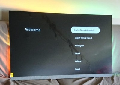 Philips 55OLED910/12 139 cm (55'') OLED+ Ambilight TV neu. B Ware