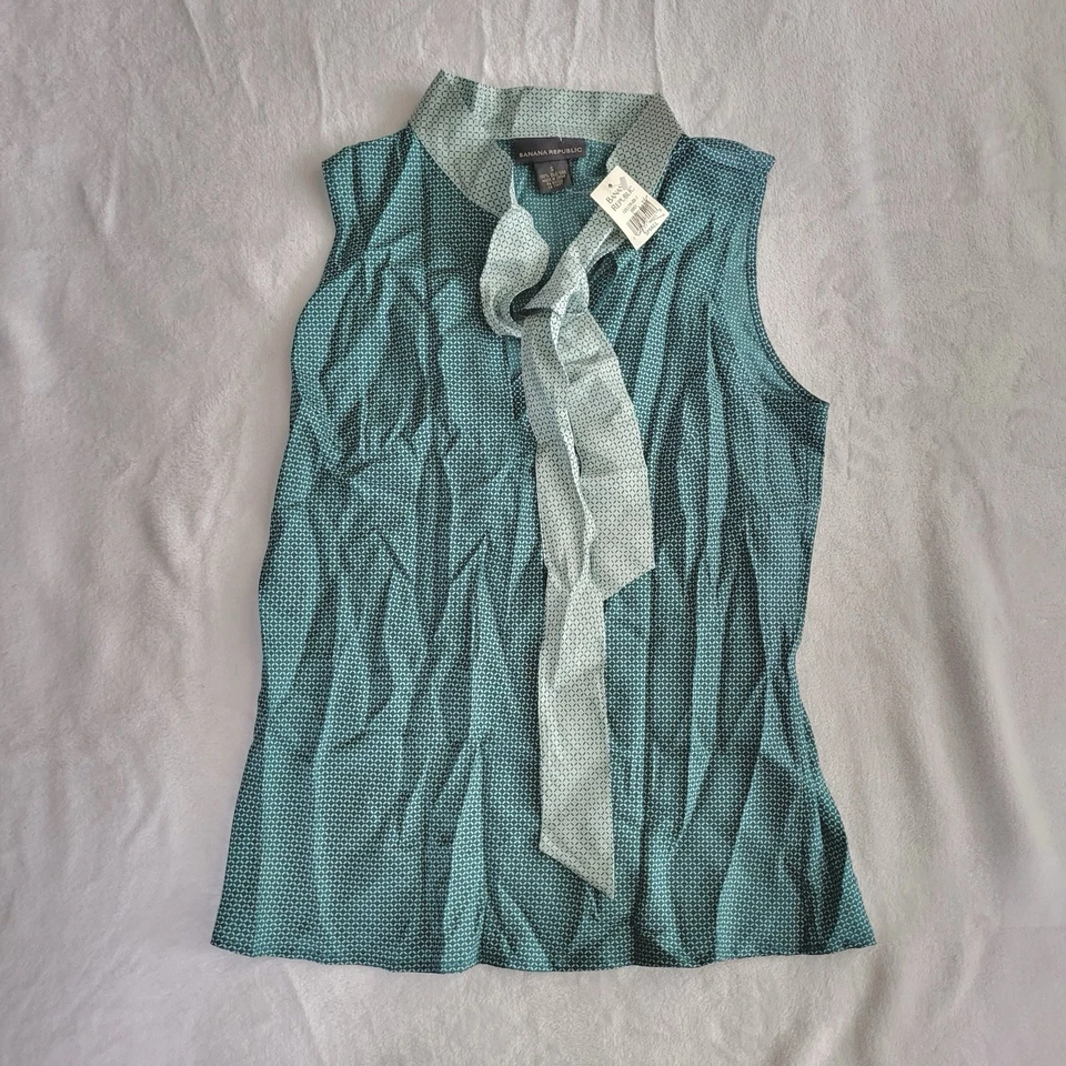 Blusa de seda pura vintage Y2K Banana Republic para mujer corbata verde azulado talla pequeña Foto 2 de 4