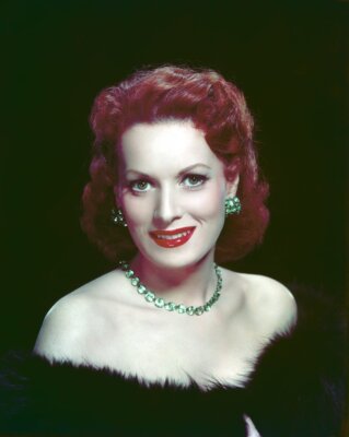 Maureen Ohara Beautiful Red Lips 8x10 Picture Celebrity Print