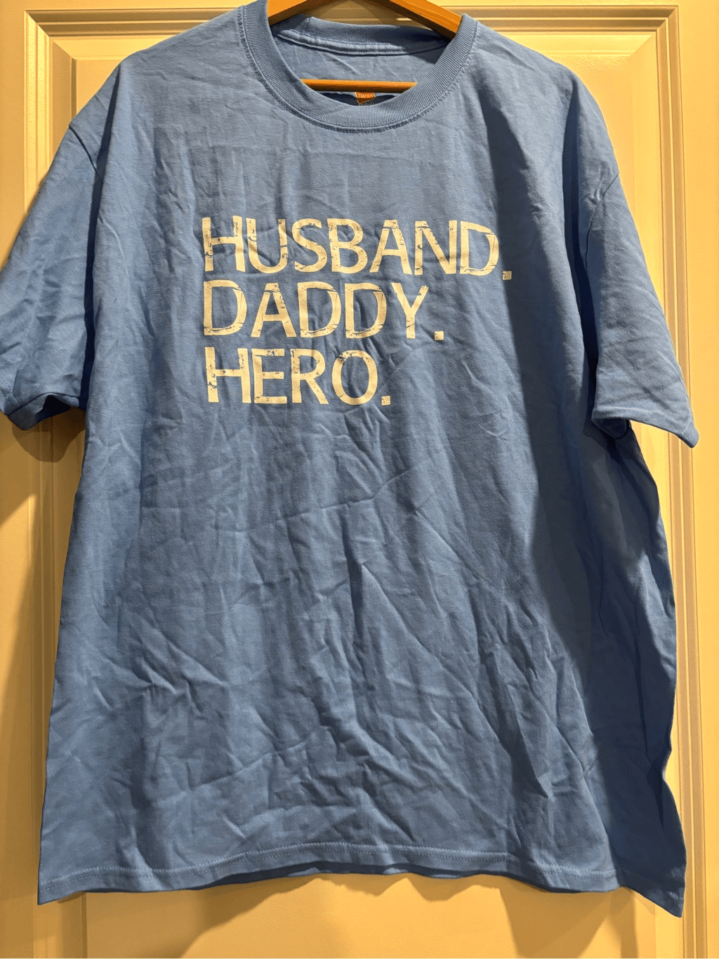 Husband Daddy Hero T-Shirt for Men in Size XL - Comfortable & Stylish