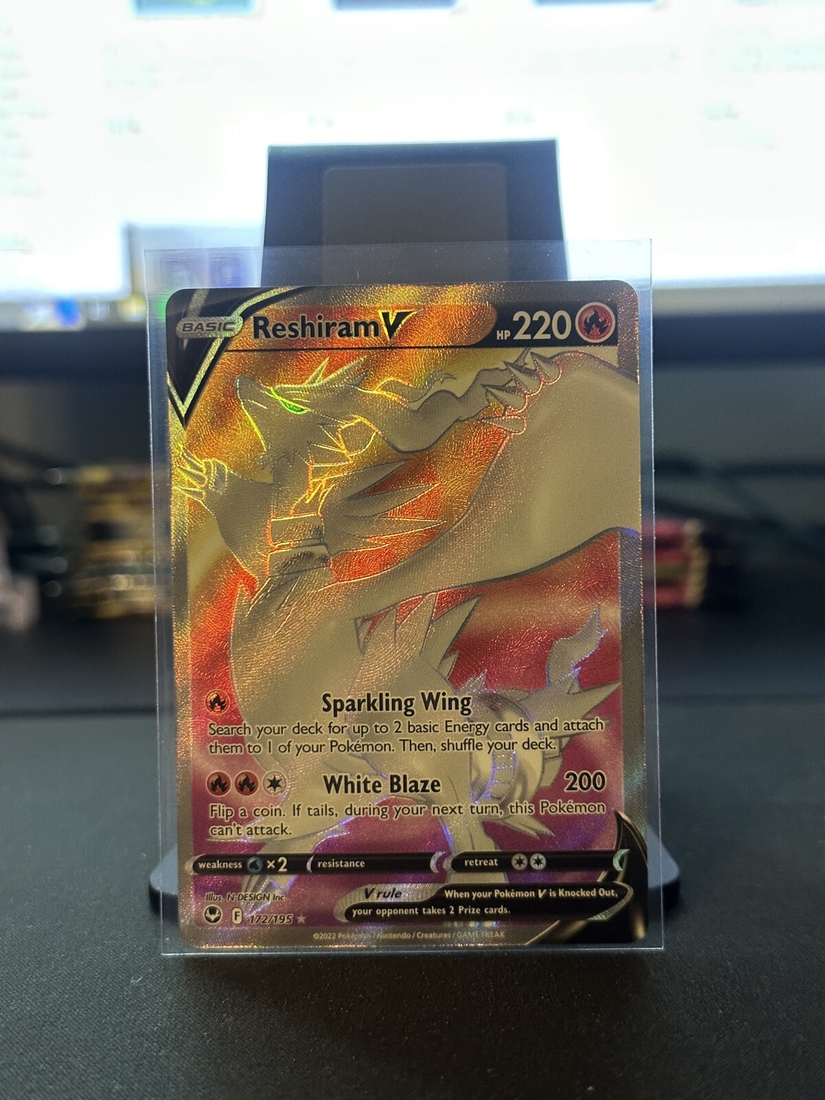 Pokémon TCG Reshiram V Full Art Silver Tempest 172/195 Holo Ultra Rare Fire