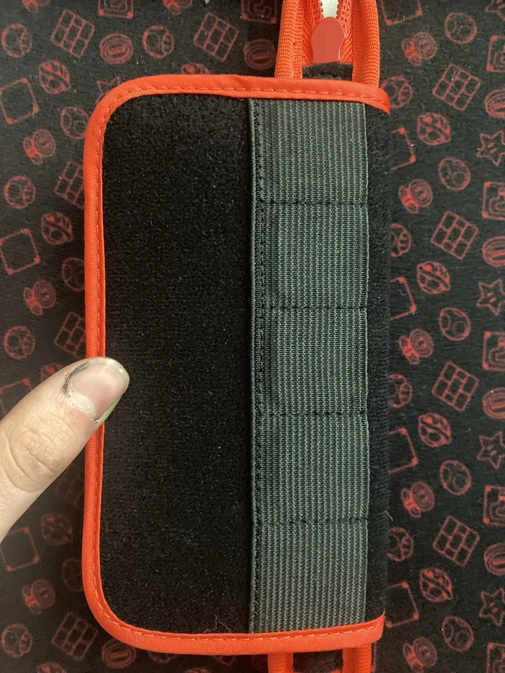 CUSTODIA IN METALLO per NINTENDO SWITCH - case Super Mario - ORIGINALE - Perfett - Immagine 3 di 3