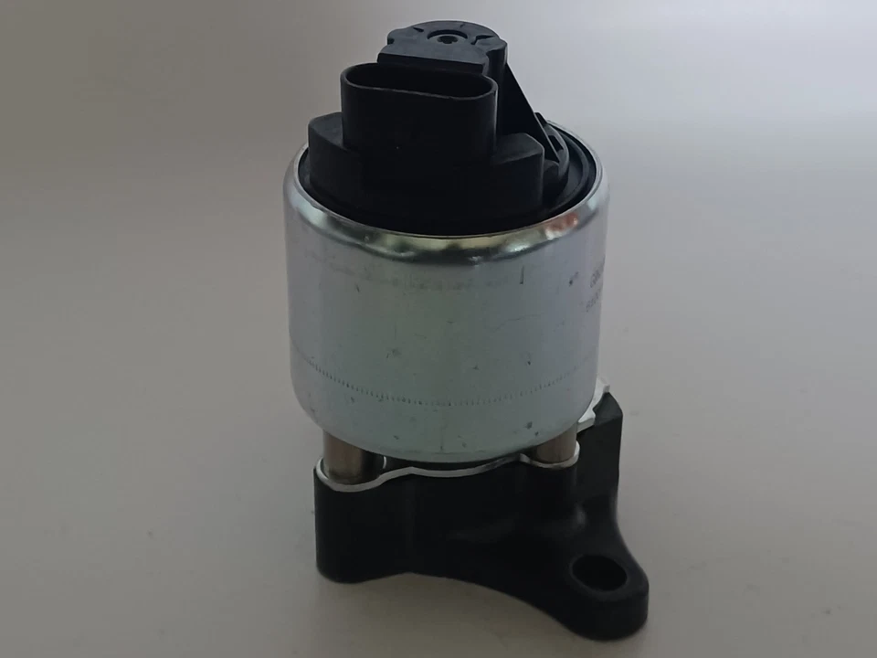 EGR Exhaust Gas Valve for Buick Cadillac Chevy Express GMC Yukon Isuzu Olds - Image 4 of 4