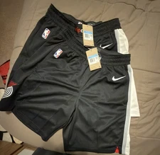 Mens Nike Portland Trail Blazers “Icon Edition” NBA Basketball Shorts - Medium