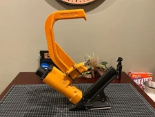 Bostitch Pneumatic Flooring Stapler M3 MIII #3 LIGHTLY USED CONDITION 📦