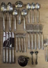 80% SPOT, 799g: 22 Piece Gorham Camellia Patent 1941 Sterling Silver Flatware
