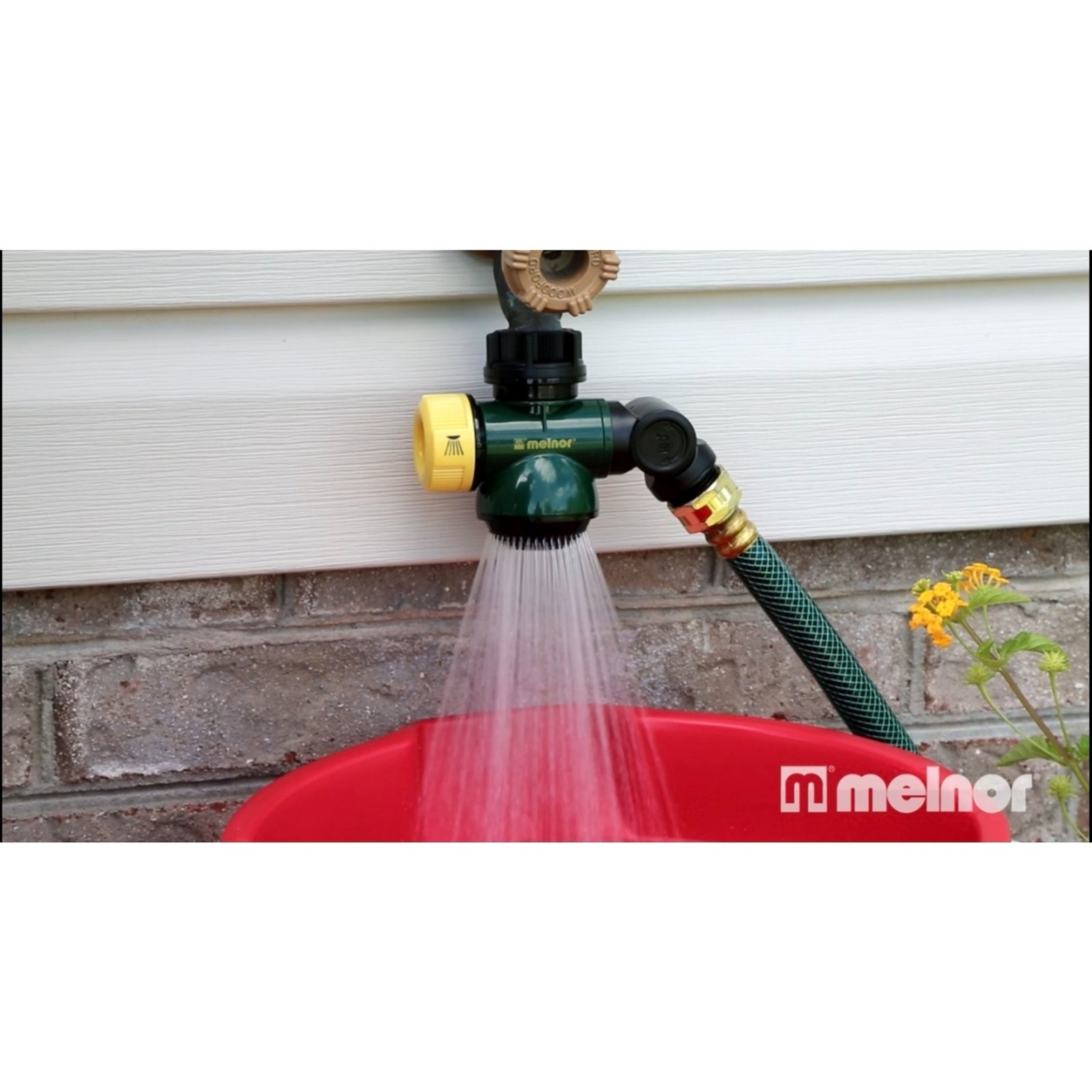 Melnor Outdoor Faucet Extender Mount Wash & Fill Watering Connection