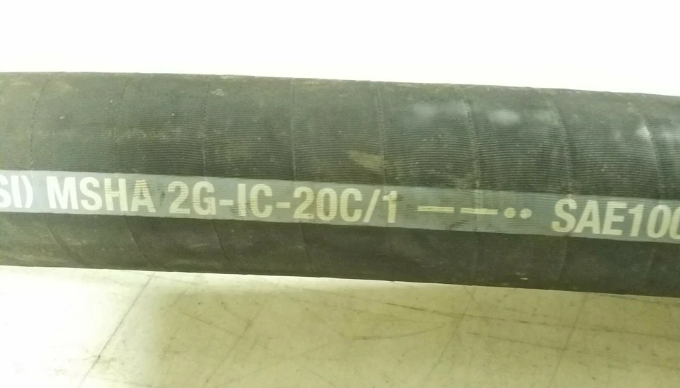 721-32 Parker 2" Hydraulic Hose 4' 2500 PSI SAE 100R12-32 Free Shipping  - Image 4 of 4